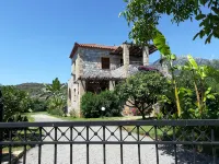 Lovingly furnished, family-friendly, secluded, natural stone bungalow - 3-Star