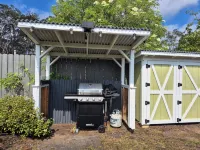 Pu'uwai Place in the heart of Volcano Village