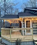5 Minute Walk to Horse Creek Marina - 3-Star