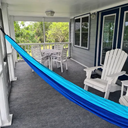 Beautiful home with wifi, tv, A/C, private dock, & backup generator power