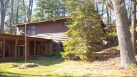 Gorgeous & Cozy Lake Michigan Cottage - Walk to Everything! - 4-Star