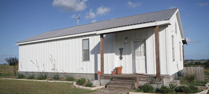 Beer Joint at the Brown Ranch Hotels in Fayette County