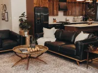 The McKinzie Penthouse! newly renovated 2-King bedroom / 2-bathroom. Hotels in Grayson County