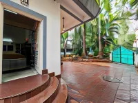 Hostel Lifespace- Twin Bungalow with Pods, Bunks, Private Rooms, CoWork & Cafe