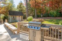 One Story Luxury near Hendersonville & the Biltmore! - Wifi