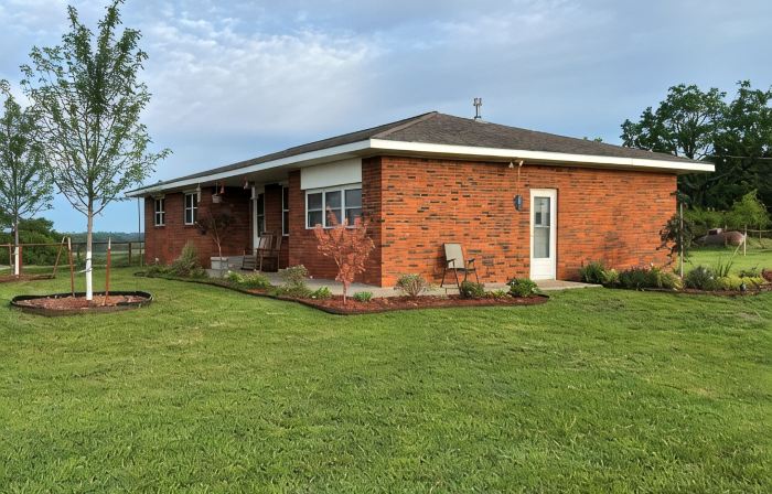 Ben Ranch House overlooking river - Full 3 Bedroom house. Minutes from Fairfax.