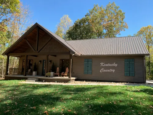 New 2-bedroom "Kentucky Country" vacation home 10 minutes from Bowling Green - Homestays