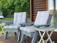 Stevens Lane New Log Cabin - Lamoka Lake - Just Steps from the Water's Edge. Hotels in Tyrone