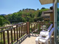 Sunrise Beach Kohyao Resort - con vista montagne