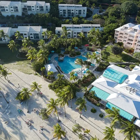 Oceanfront Cowpet Bay Condo Beach, Pool & Generator