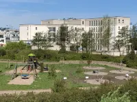 Exclusive apartment with 2 balconies and sea views - only 200m from the beach! - Wifi