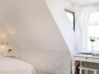 Torsborgs Gård Hotels in Simrishamn