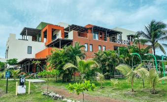 El Sitio Village