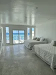 Stunning Beach Front Villa With Infinity Pool - 4 ดาว