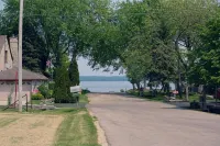 Spacious home: Lake Winnebago, fishing, kayaking - Homestays