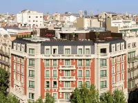 The Corner Hotel Hotels near FGC - Provença