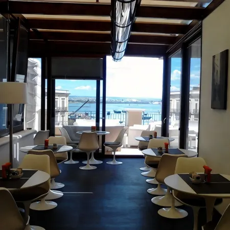 Albergo Del Sole Отели в г. Таранто