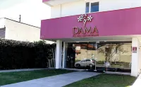 Villa Tata Suítes Ltda โรงแรมใน