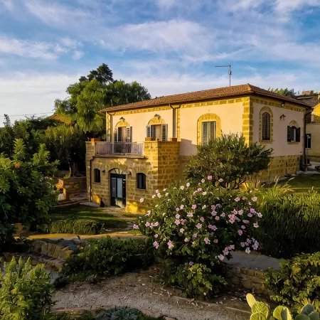 Villa la Lumia B&B Suites & Apartments