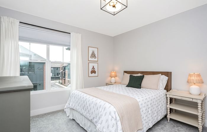 Free Golf Cart! Luxe Townhome Near Grand Park!