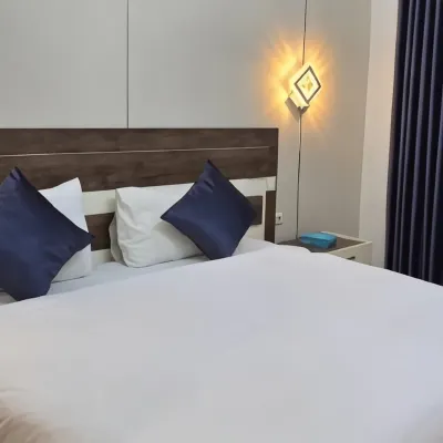 BALCONY HOTEL 이슬람 과학 컬리지 주변 호텔