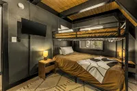 Brand New! A-Frame, Hot Tub, Game Room, Cozy Cabin - Chalets