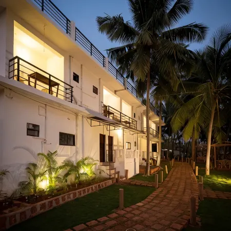 De Lavender AC Hostel