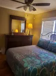 Cozy 3-bedroom bungalow in marvelous Memphis with AC, WiFi - 방갈로