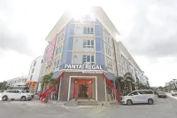 Pantai Regal Boutique Hotel - parking