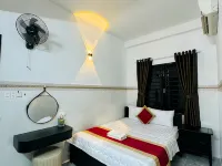 Phú Gia Hotel Phu My Quan 7 Hotel dekat Sân vận động CIS