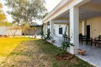 Urban Trippers Shamiyana Villa by Arindam - Bintang 2