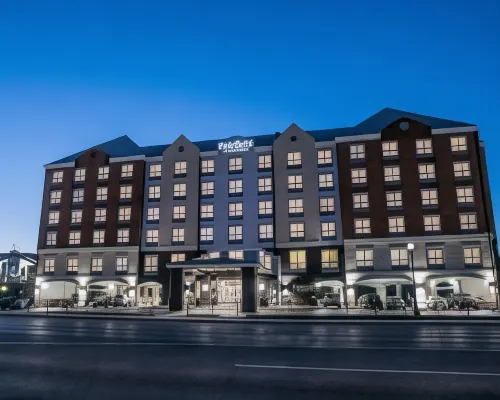 Fairfield Inn & Suites Newport Cincinnati Hotels near Taft Museum