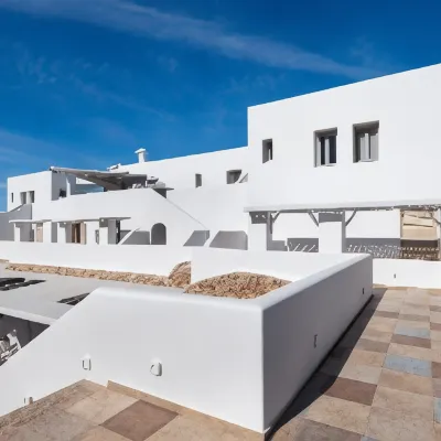 Marvarit Suites Hotel berhampiran Santorini Thira Airport