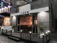 Hotel M Story - Airport Shuttle