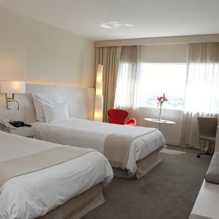 Pullman Rosario City Center