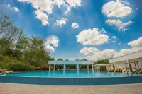 The Orchard Resort & Spa Melaka I World Spa Awards Winner I Free Access to Outdoor Spa Pool - Bergblick