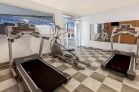 Days Inn by Wyndham Fredericton - Gym