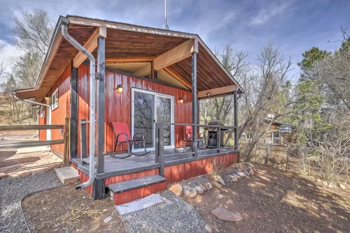 Modern Cabin Sleeps 5- Close in Manitou Springs and close to Garden of the Gods - Chalets