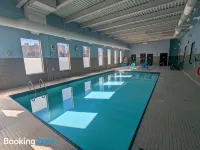 Divya Sutra Plaza and Conference Centre Calgary Airport