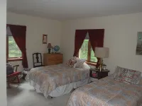 Spectacular waterfront home with panoramic views on 4 private acres ! - Wifi