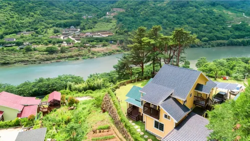 Gurye Seomjingang View Pension - ペンション