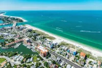 Perfect Beach Condo!  Steps from Beach and Dining - 2-Star