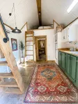 Cozy cabin in serene natural setting. Rustic charm with modern amenities! - Wi-Fi