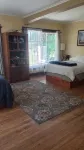 Vintage Island Home 2 Blocks From Town. 4 Bdrs, 2 Kitchens, 3 Bath. Can Sleep 14 - Wifi