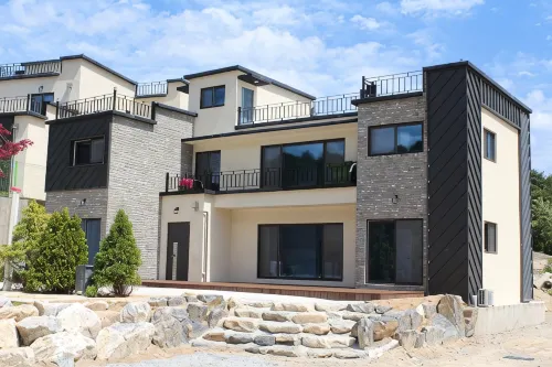 Geumsan Red Pension - Homestays