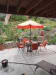 Clean Private Bedroom,Bathroom. Private entrance. Lovely Gated Neighborhood. - Pool