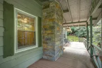 Enjoy Nature in Blowing Rock Neighborhood with Easy Access to Parkway! - Homestays
