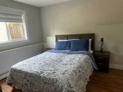 Spacious 2 bed 1 bath suit in West Abbotsford