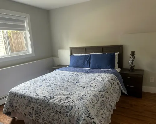 Spacious 2 bed 1 bath suit in West Abbotsford Hotels in Abbotsford