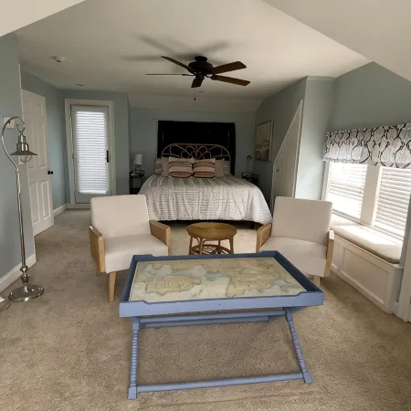 Belle of the Beach: 30 ft to Gorgeous Private Beachfront Home Sleeps up to 13
